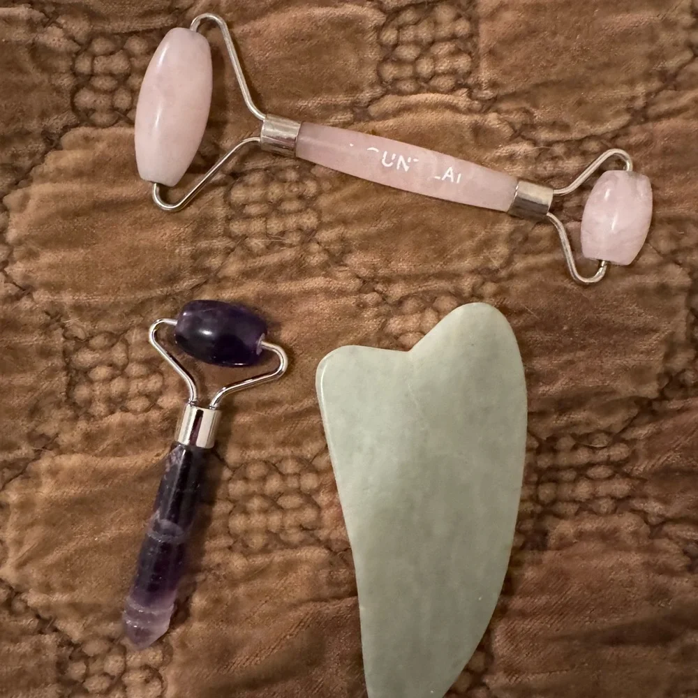 Mount Lai Pink and Green Skincare Tools Set
